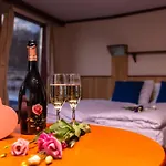 Fortuna Boat