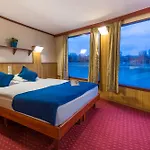 Båthotell Fortuna Boat 3*