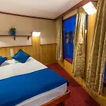 Båthotell Fortuna Boat 3*
