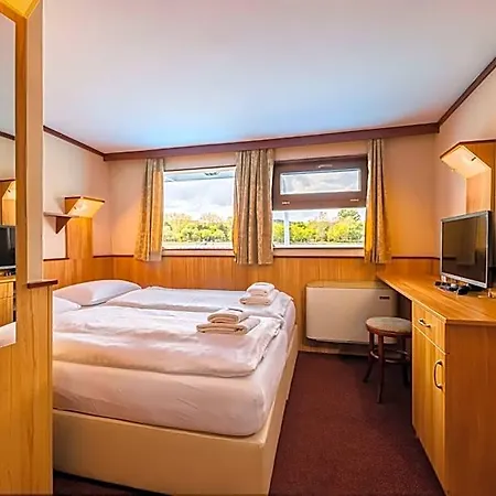 Fortuna Boat 3* Budapest