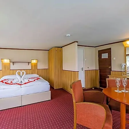 Fortuna Boat 3*