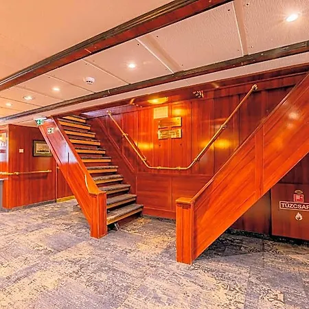Fortuna Boat 3*