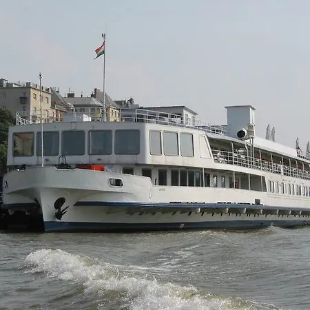 Fortuna Boat 3*