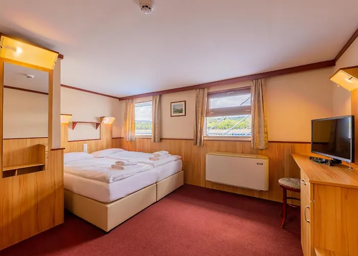 Fortuna Boat 보트호텔 3*