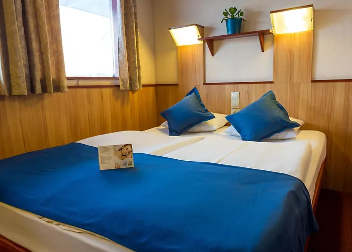 보트호텔 Fortuna Boat