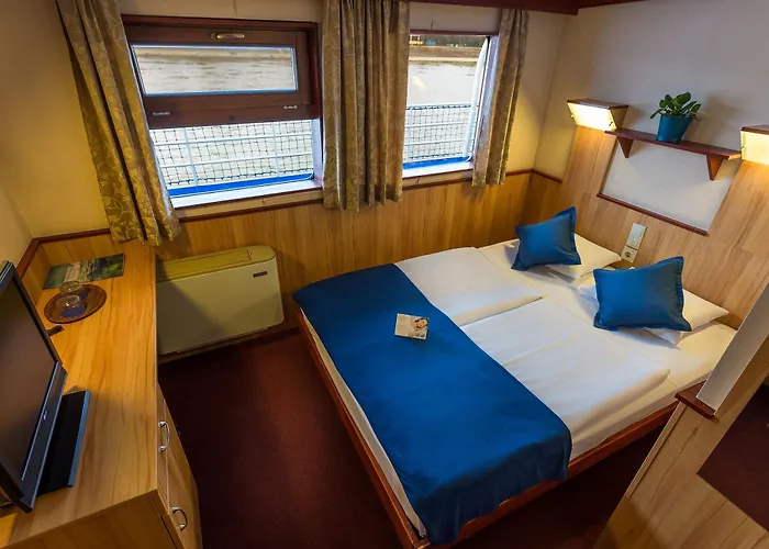 보트호텔 Fortuna Boat